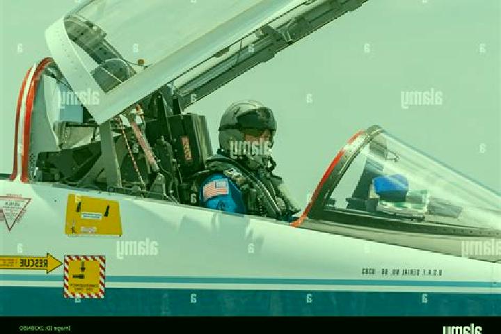 Alien Invaders (Urgent Games) slot game
