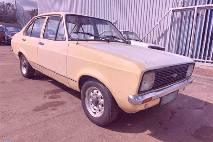 Charge the Clovers slot machine