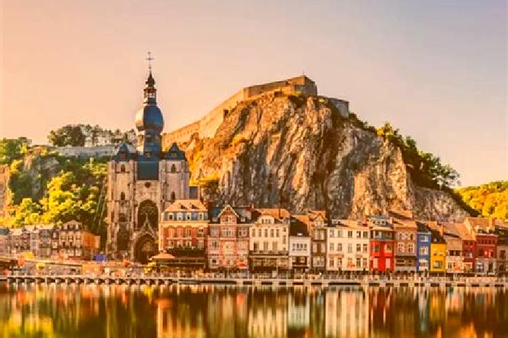 Magic Mystery Money online slot