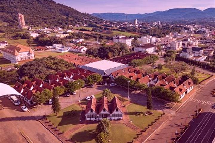 Rolling7 slot game
