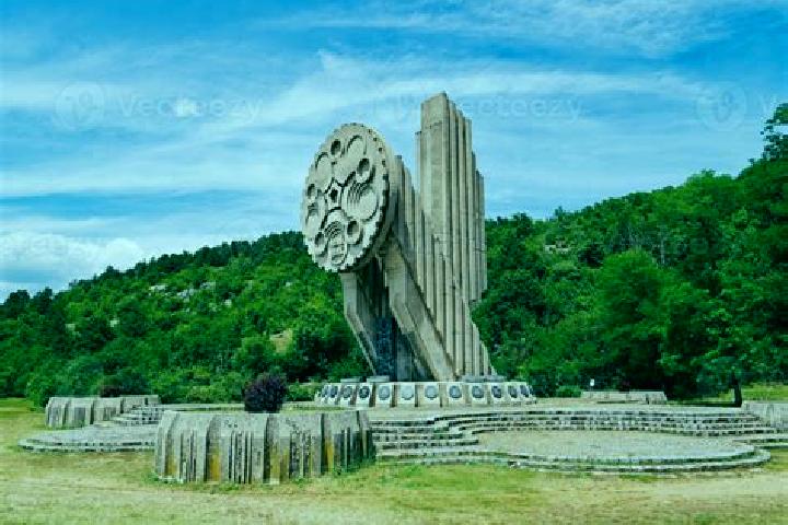 Slingo Shark Week slot machine